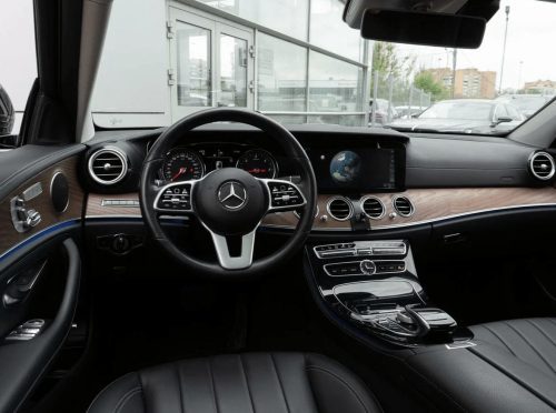 Mercedes E220d AMG