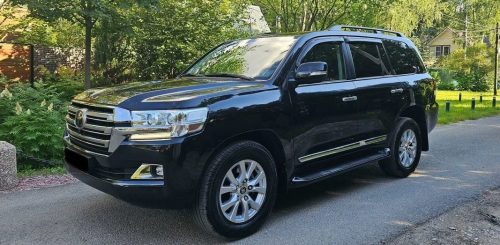 Toyota Land Cruiser 200