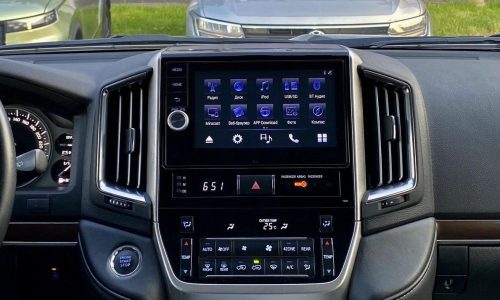 Toyota Land Cruiser 200